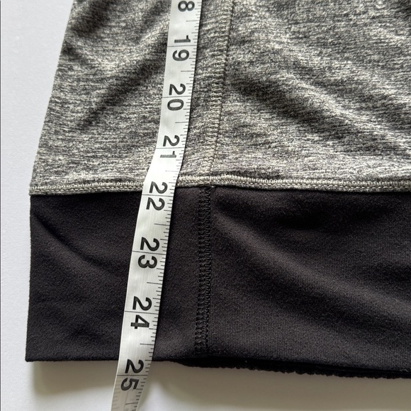 Lululemon Woman’s Think Fast Hoodie Space Pullover - Picture 12 of 13